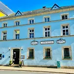Braeustuebl Und Haus Boutique *