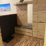 Braeustuebl Und Haus Boutique * Selb