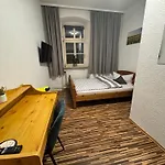 Braeustuebl Und Haus Boutique Szálloda Selb
