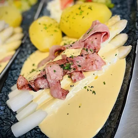 酒店 Braeustuebl 泽尔布