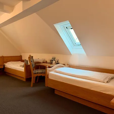 Braeustuebl Und Haus Boutique