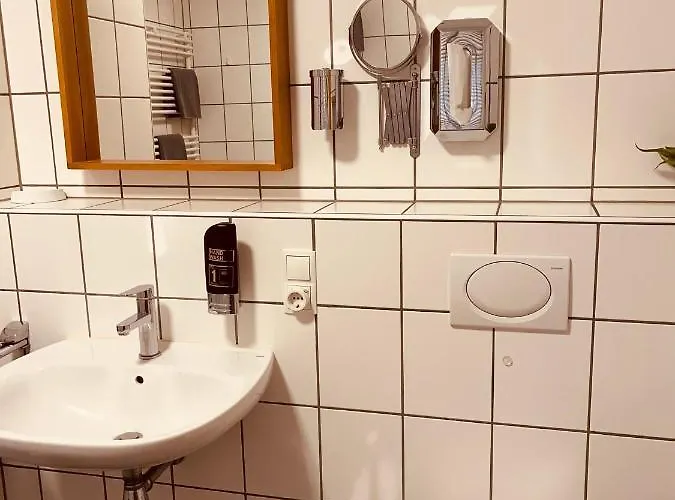 Braeustuebl Und Haus Boutique Otel Selb