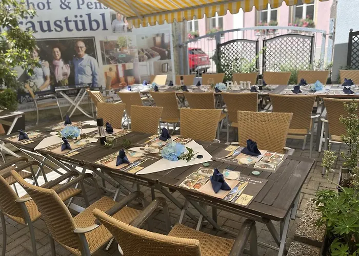 Braeustuebl Und Haus Boutique Otel Selb