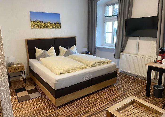 Braeustuebl Und Haus Boutique * Selb