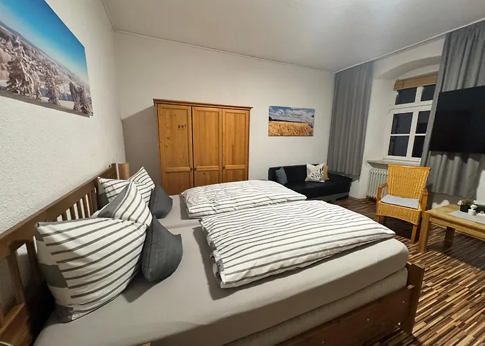 Braeustuebl Und Haus Boutique Otel Selb