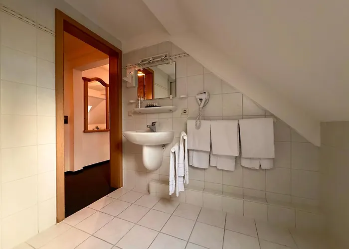 Braeustuebl Und Haus Boutique Otel Selb