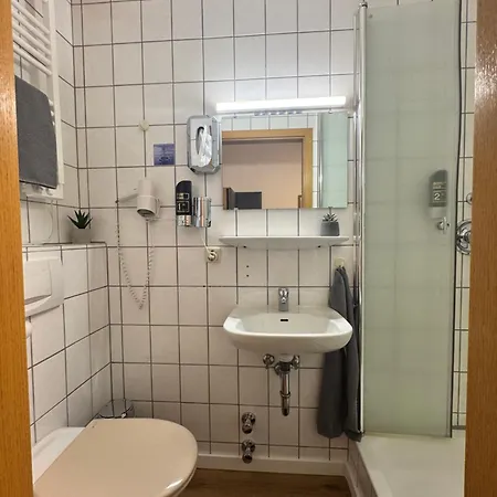 Bräustübl Hotel *