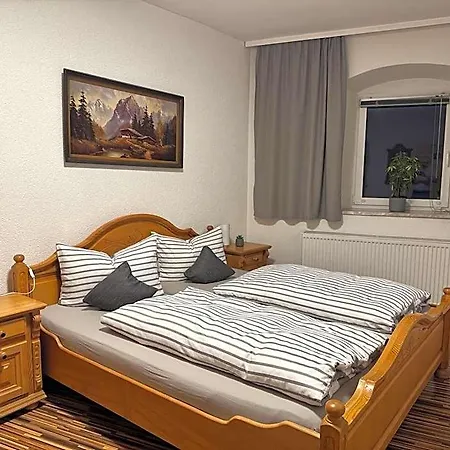 Braeustuebl Und Haus Boutique Selb